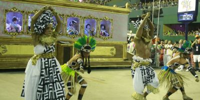 Mangueira é a campeã do carnaval carioca de 2019