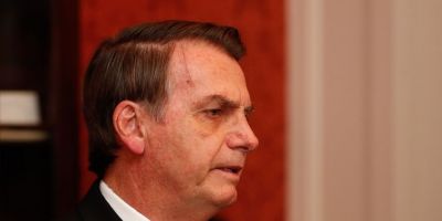 Bolsonaro faz reunião hoje para analisar proposta de reforma dos militares