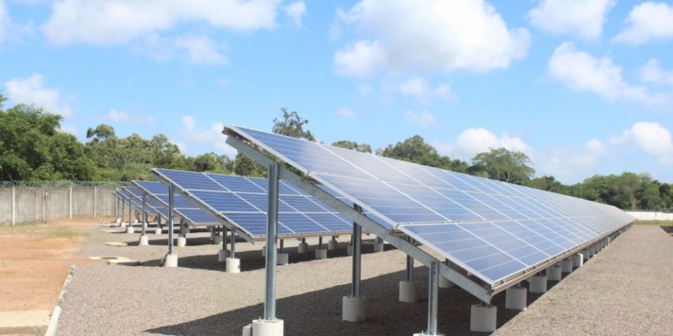 FOTOS E VÍDEOS: tecnologia sustentável: Afubra aposta em Usina Solar