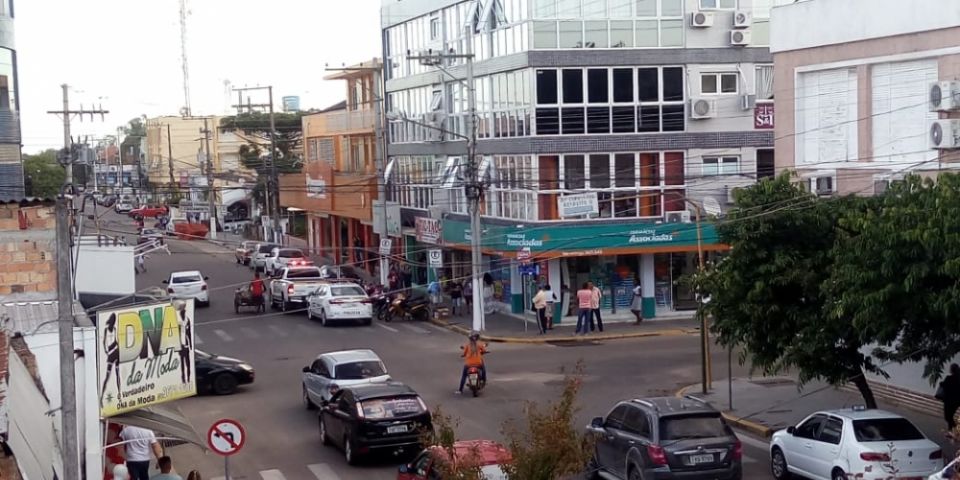 Joalheria é assaltada na tarde desta segunda, no centro de Camaquã