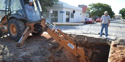 Começou a obra de recuperação de galeria no centro de Camaquã