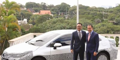Primeiro carro híbrido flex do mundo é lançado no Brasil