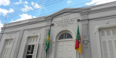 FOTOS: concluídas obras de manutenção da Câmara de Vereadores de Camaquã