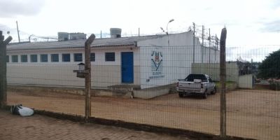 Droga arremessada para cima do telhado do presídio de Camaquã é apreendida