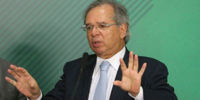 Guedes defende mesma transparência do Copom para política de preços da Petrobras