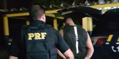 Polícia Rodoviária Federal prende foragido em Guaíba