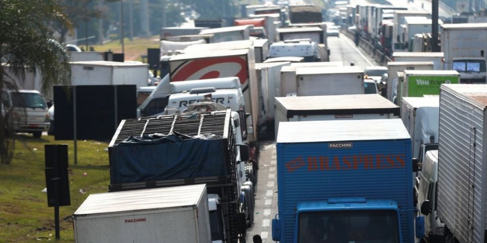 ANTT acaba com multas por descumprimento do frete mínimo