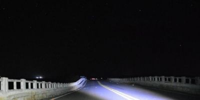 Ponte cede cerca de 1m e está totalmente bloqueada na BR-287, Km 313,5, no município de Mata