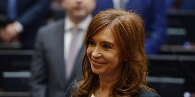 Cristina Kirchner anuncia candidatura a vice-presidência da Argentina