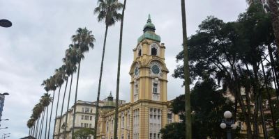 Segunda começa com sol, mas nuvens aumentam no decorrer do dia e chuva volta ao RS