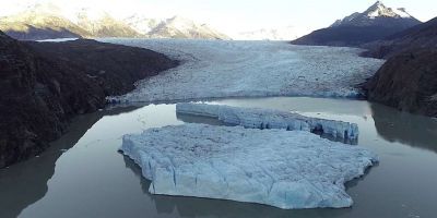 Campo de gelo na Patagônia chilena é rompido por mudanças climáticas