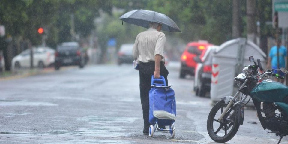 Chuva predomina no RS a partir desta segunda-feira