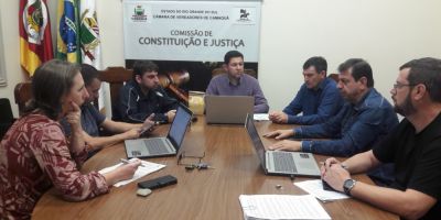 Projeto ligado à implantação da usina de asfalto recebe parecer favorável na CCJ da Câmara de Camaquã