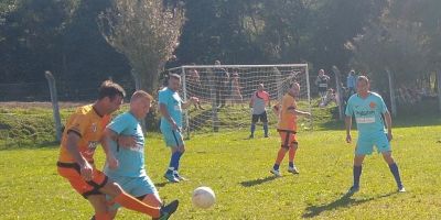 Dia quente de domingo movimenta a sexta rodada da Copa Santa Auta Afubra