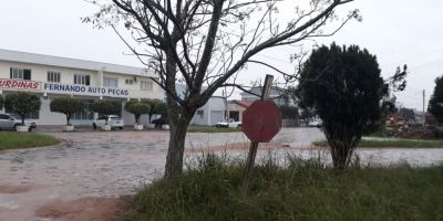 BLOG TV: camaquense solicita limpeza, manutenção, entre outros serviços na Av. José de Souza Castro