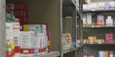 Fornecedores de medicamentos distribuídos pelo SUS recebem R$ 42 milhões do RS