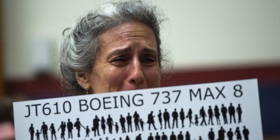 Boeing dará 100 milhões de dólares a famílias de vítimas de acidentes com o 737 MAX