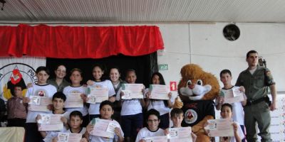 6º BPM forma novos proerdianos em São José do Norte