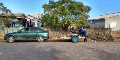 Motocicleta com placa de outra é apreendida em Camaquã