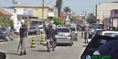 Proposta obriga governo a fazer seguro de vida para policiais e bombeiros