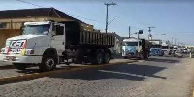 São Cristóvão é homenageado com tradicional desfile de caminhoneiros em Camaquã