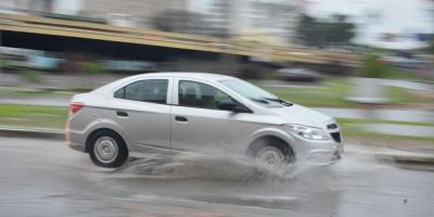 Instabilidade volta ao RS com chance de temporais isolados na segunda-feira