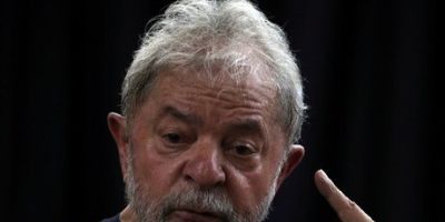 Justiça autoriza transferência de Lula para São Paulo