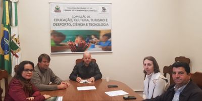 Comissão de Educação realiza reunião para tratar da segurança nas escolas de Camaquã