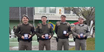 Policiais militares do 30° BPM são homenageados no aniversário do CRPO-Sul