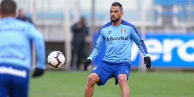 Com a missão de não sofrer gol, Grêmio enfrenta o Palmeiras pela Libertadores