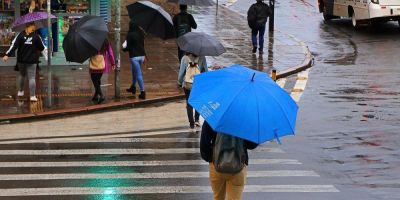 Chuva avança sobre o RS nesta segunda-feira