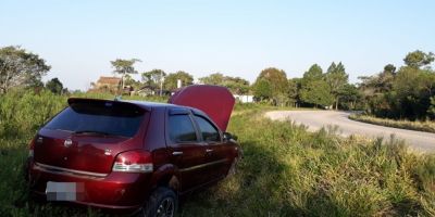 Carro se envolve em acidente na ERS-350, no trecho Camaquã/Chuvisca