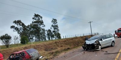 Acidente entre dois carros deixa três feridos na RSC-471, em Encruzilhada do Sul