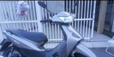 Moto é furtada da frente da AABB em Camaquã