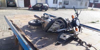 Motociclista que sofreu acidente em Camaquã está internado em Porto Alegre