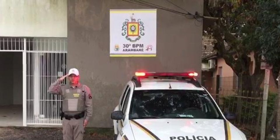 30° BPM parabeniza o sargento Pinheiro pela transferência para a Reserva Remunerada