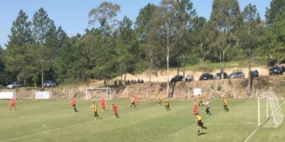 Campeonato Municipal de Futebol 2019 - Primeira Divisão teve início neste domingo, em São Lourenço do Sul