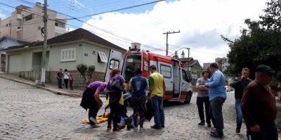 Acidente envolvendo dois veículos deixa motociclista ferido em Camaquã