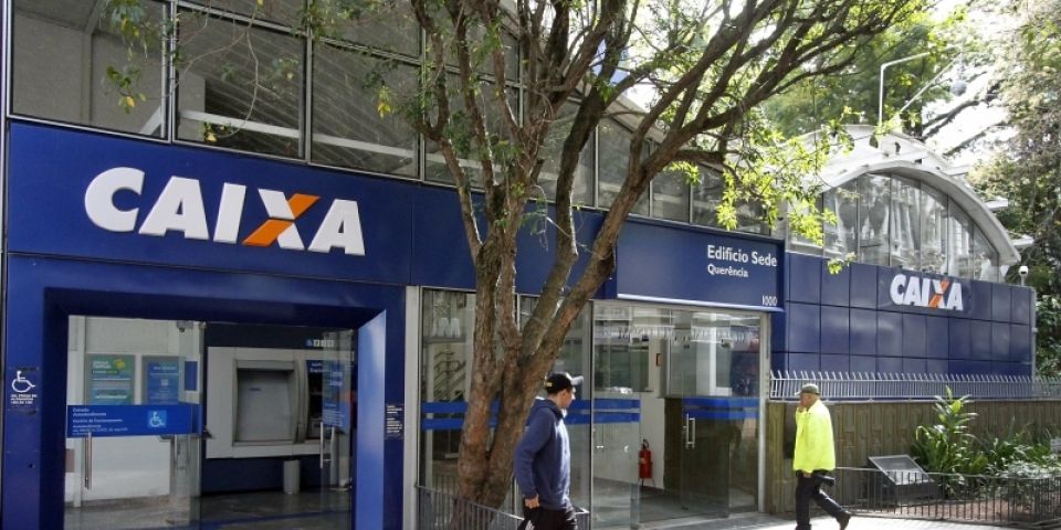 Caixa começa nova etapa de saques do FGTS nesta sexta-feira (18)