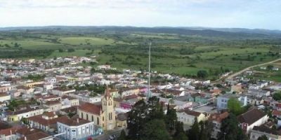 Operação em Pinheiro Machado culmina em prisões e apreensão de carne clandestina