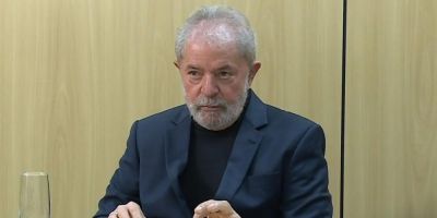 Lava Jato reitera Lula no semiaberto e diz que bens bloqueados cobrem multa