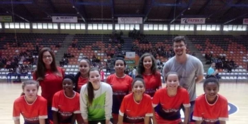 Dom Feliciano é Campeão Estadual de Futsal Feminino Infantil