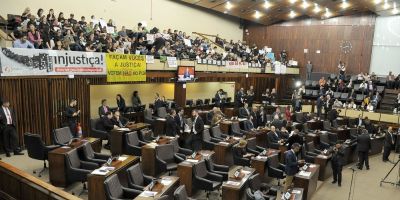 Assembleia Legislativa do RS rejeita projeto que extinguia cargo de oficial escrevente do Poder Judiciário