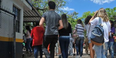 Enem começa neste domingo com Linguagens,redação e Humanas