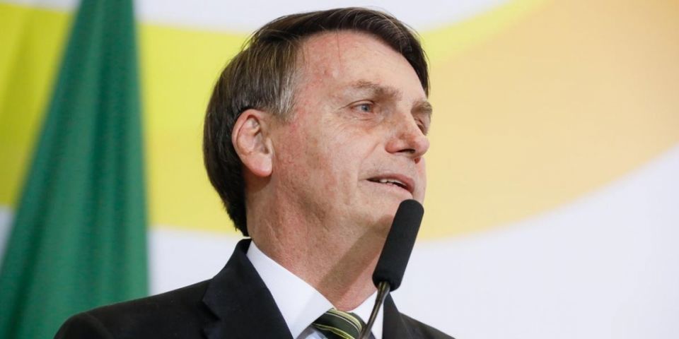 Povo decidirá sobre fusão de municípios com menos de 5 mil habitantes, diz Bolsonaro