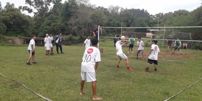 Estudantes de Camaquã participam da 4ª etapa das Olimpíadas Escolares