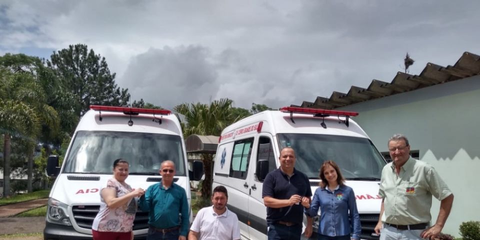 Cerro Grande do Sul recebe ambulância através de emenda do deputado federal Covatti Filho