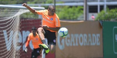 Inter tem duelo difícil com Corinthians na disputa por Libertadores