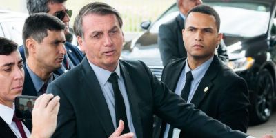 "Você não vai acabar com desmatamentos nem queimadas. É cultural", diz Bolsonaro