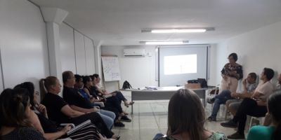 Prefeitura de Camaquã realiza oficina de marketing digital